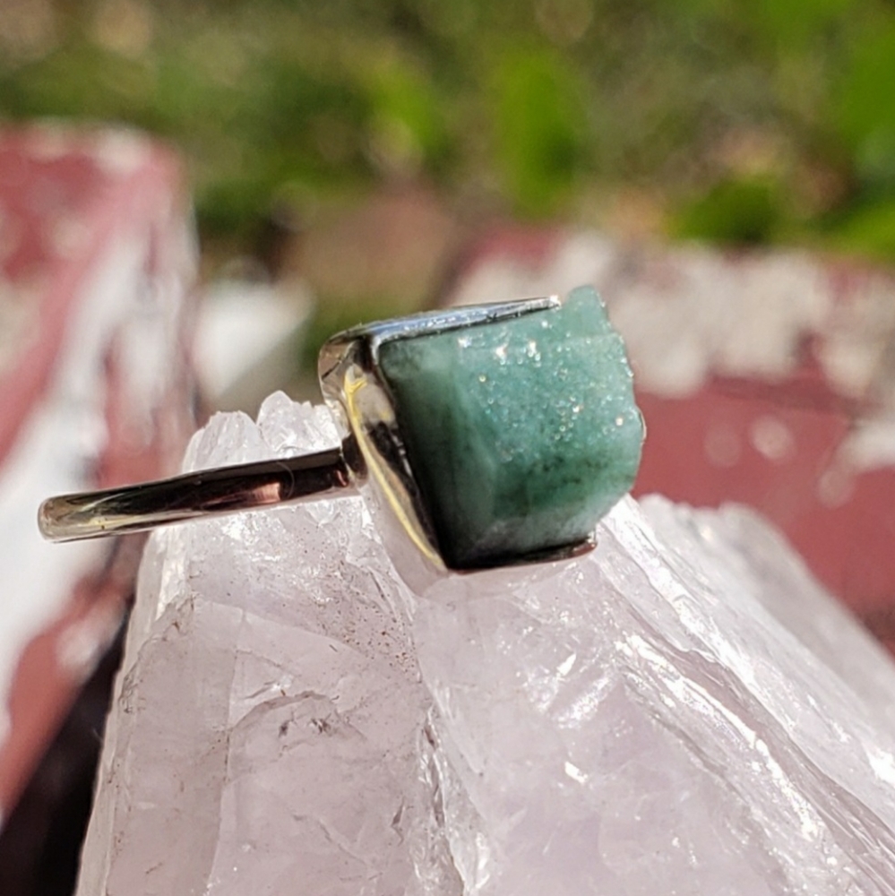 Natural Rough Emerald Ring - Solid 925 Silver - image 1